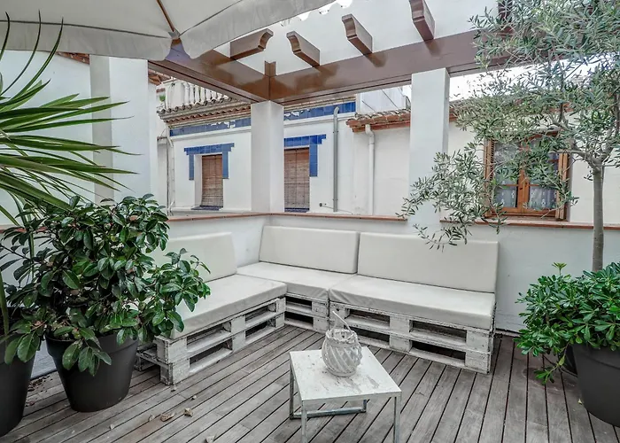 Beach Villa Aralinn By Hello Homes Sitges